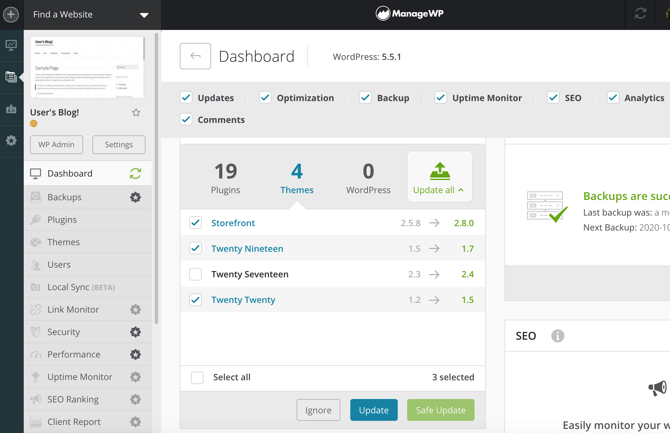 Scheduling theme updates in the ManageWP dashboard.